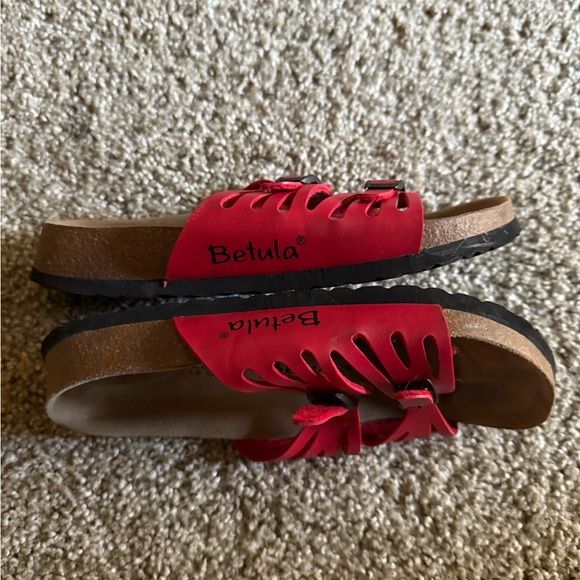 Birkenstock Women's Red Sandals - Picture 4 of 5
